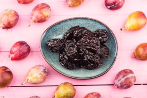 Read more about the article The Health Benefits of Prunes: An Overview
