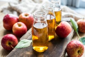 Read more about the article The Potential  Benefits and Side Effects of Apple Cider Vinegar